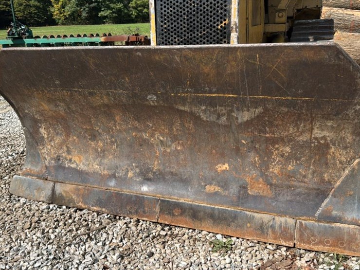 caterpillar-d4h-image-19