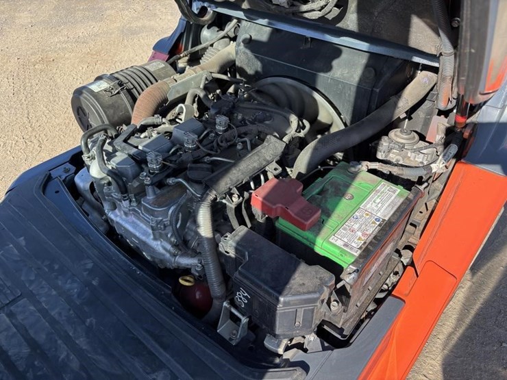 2018-toyota-8fdu30-image-27