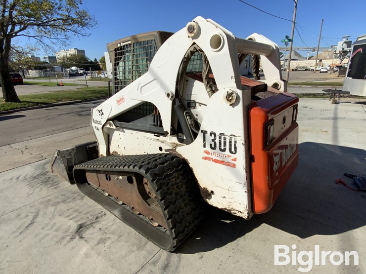 bobcat-t300-image-7