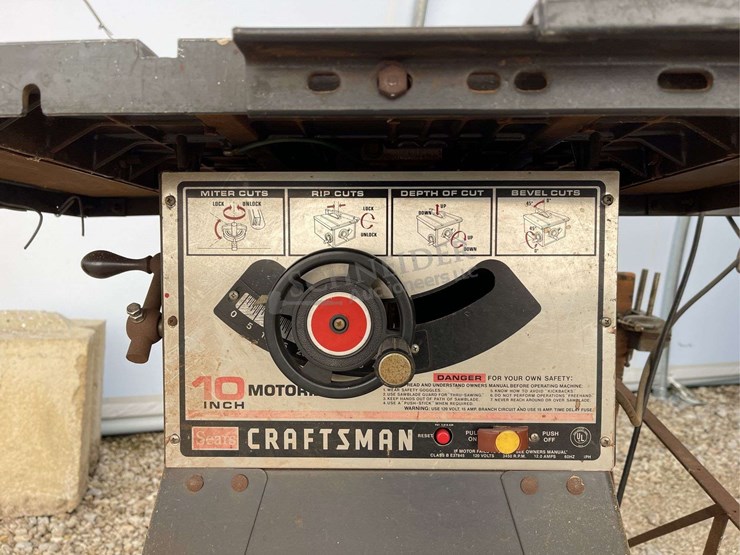 craftsman-10"-table-saw-on-stand-image-5
