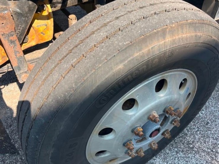 2018-western-star-4900-image-15