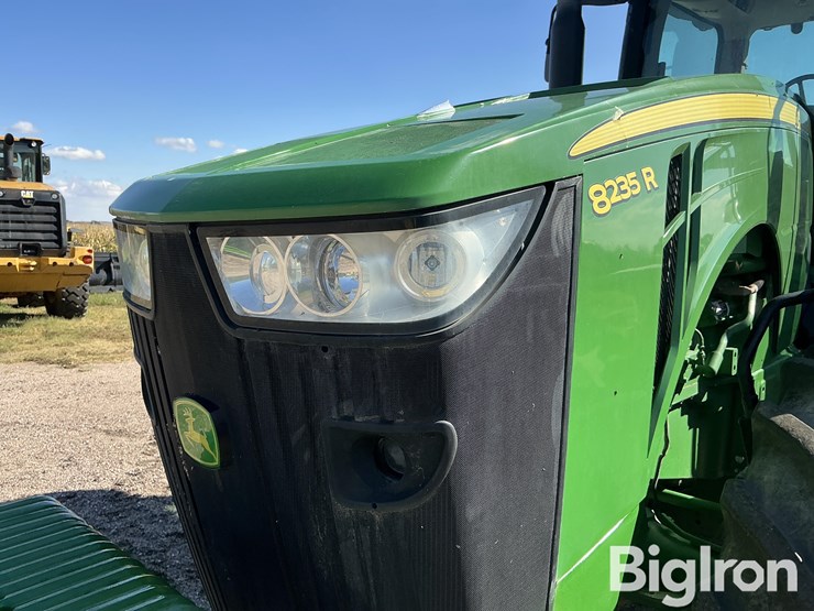 2011-john-deere-8235r-image-20