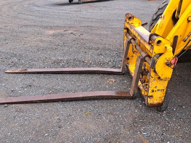 2004-jcb-535-60-image-19