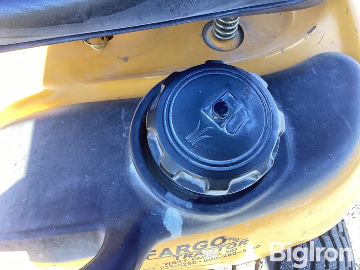 cub-cadet-lt1554-image-17