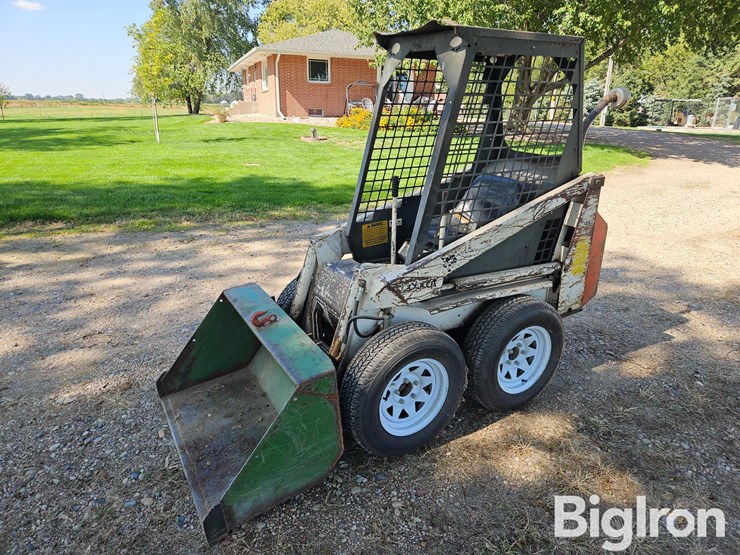 bobcat-310-image-1