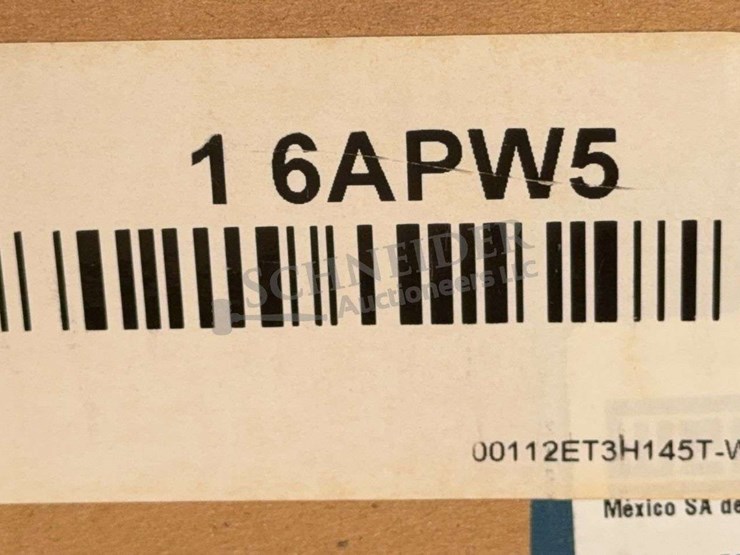 2-unused-1-hp-3-phase-electric-motors-image-8