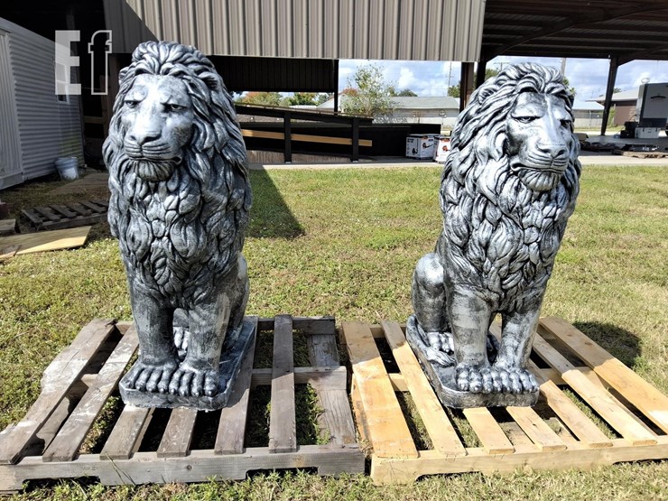 decorative-lion-heads-image-2