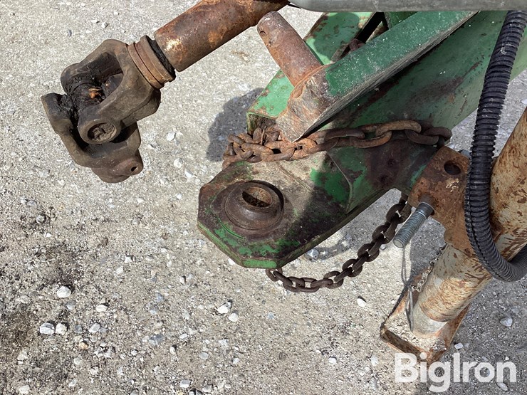 1985-john-deere-530-image-11