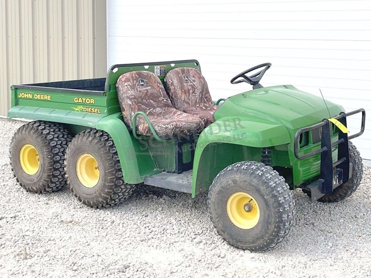 john-deere-gator-image-1