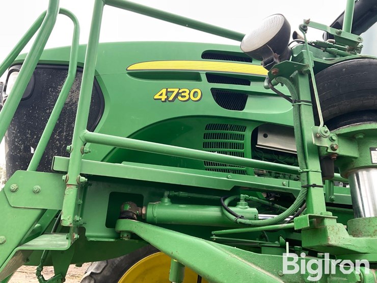 2009-john-deere-4730-image-10