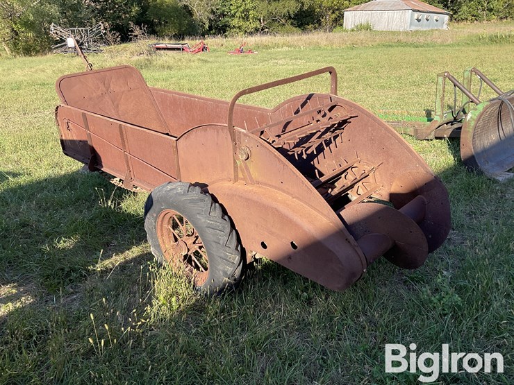 john-deere-h-image-7