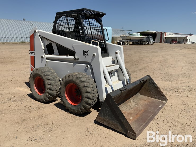 1992-bobcat-943-image-3