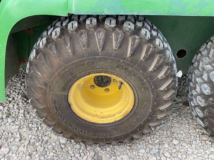 john-deere-gator-image-37