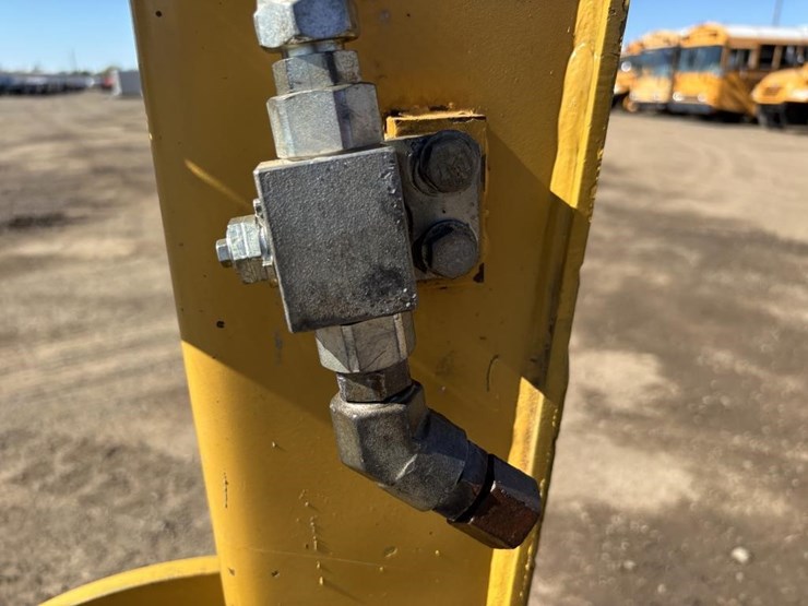 caterpillar-303.5e2-cr-image-14