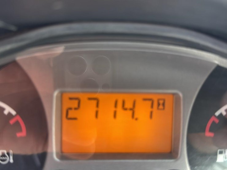 2020-bobcat-t870-image-29