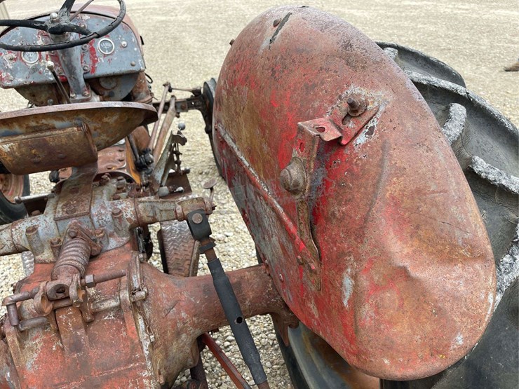 ferguson-to20-image-19