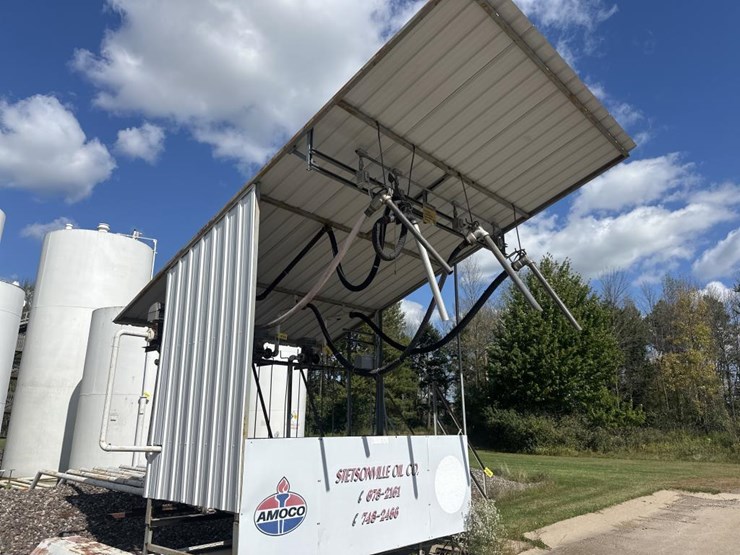 #3126-•-metal-platform-w/-roof-image-2