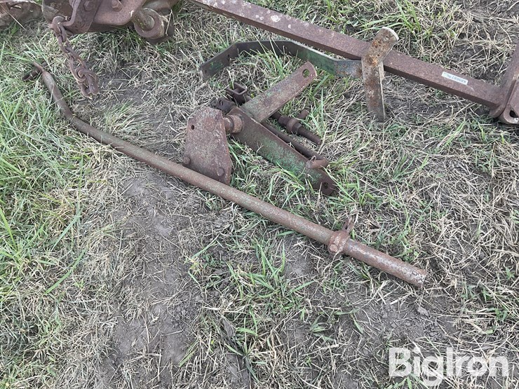 john-deere-100-image-11