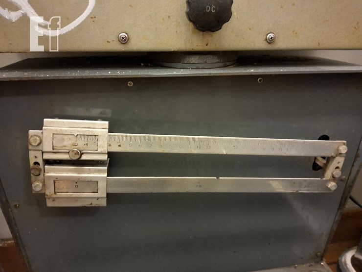 hobart-scales-commercial-image-2