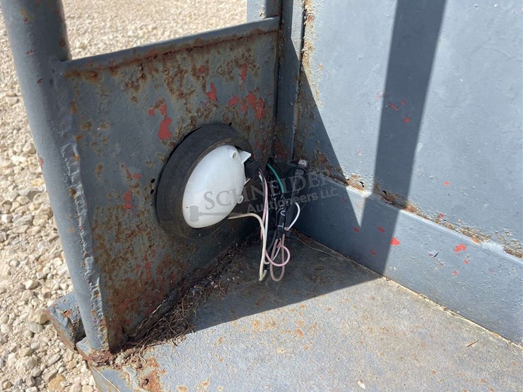 1976-snct-16'-stock-trailer-image-20