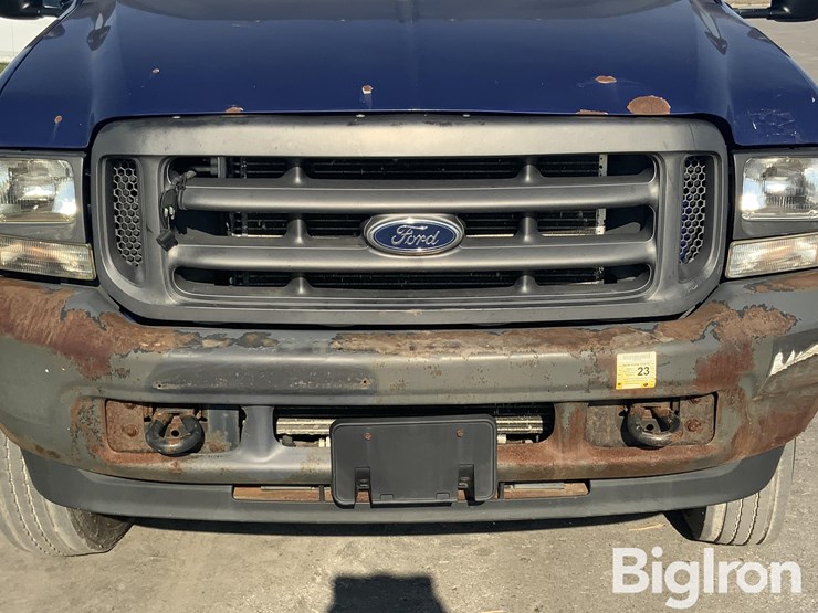 2003-ford-f550-xl-image-10