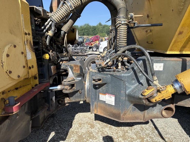 2008-komatsu-hm400-2-image-53