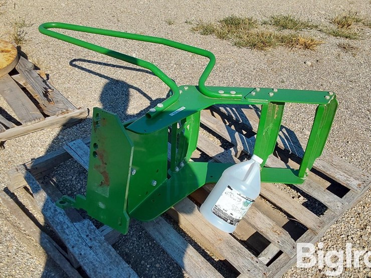 john-deere-3020-image-5