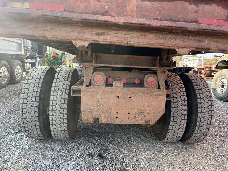 #5001-•-1988-freightliner-mb80-tandem-axle-dump-truck-image-20