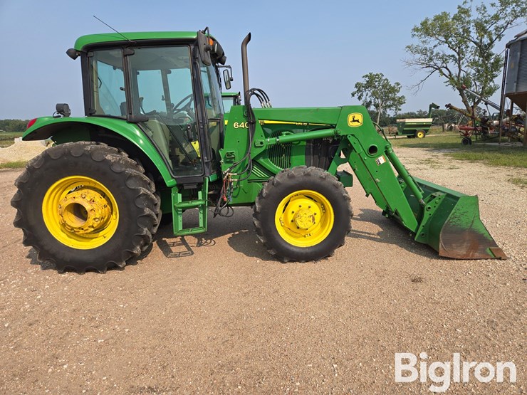 2003-john-deere-6415-image-4