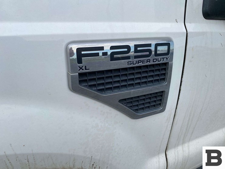 2008-ford-f250-image-24