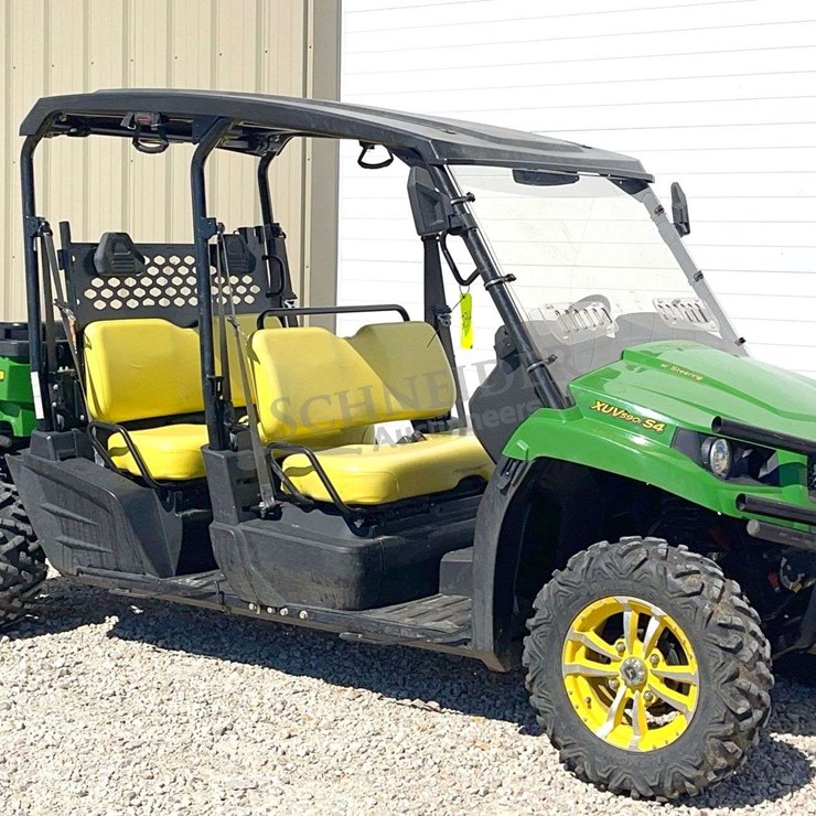2016 JOHN DEERE GATOR