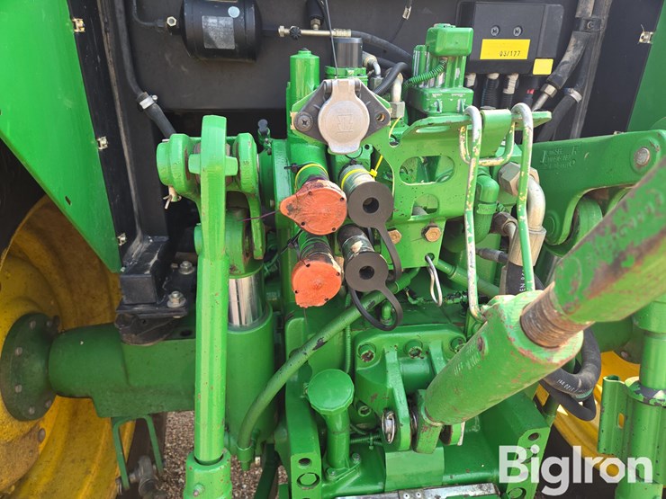 2003-john-deere-6415-image-12