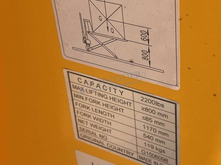 wesco-2,200-lb.-high-lift-pallet-jack-image-6