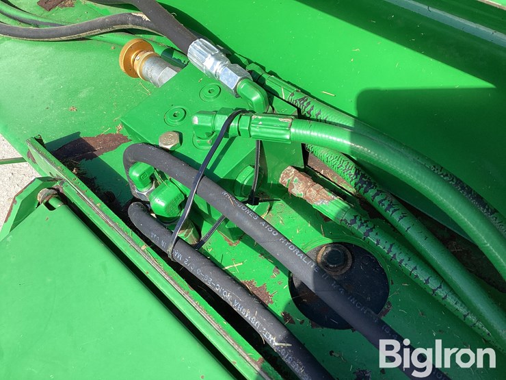 2001-john-deere-567-image-18