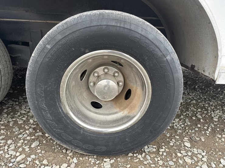 #5004-•-1996-t-e-ent.-stfrp-2-s-6-two-car-race-semi-traile-image-56