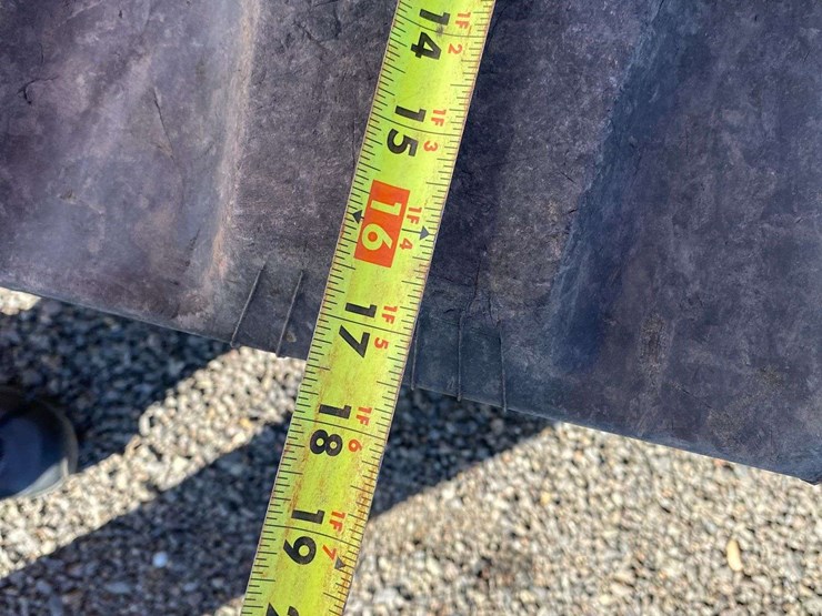 2021-takeuchi-tl12-image-15