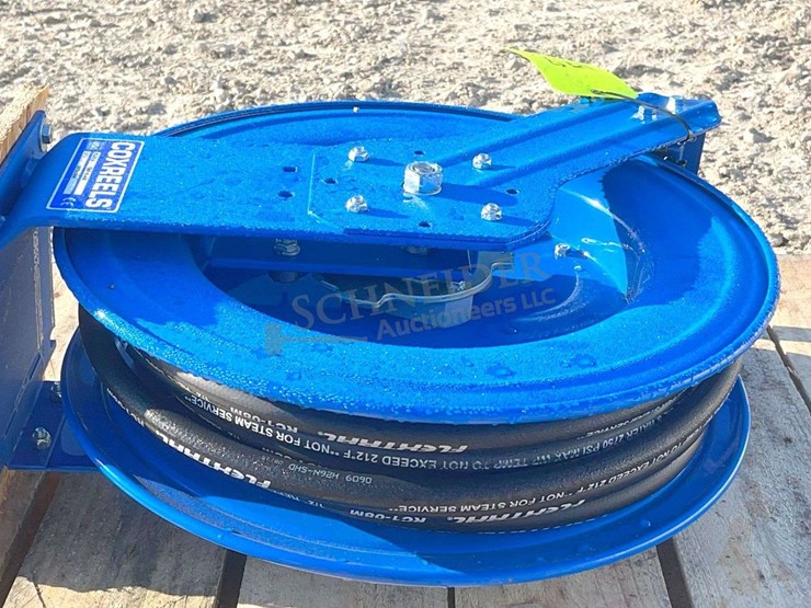 cox-reels-lube,-oil-&-water-hose-reel-w/-hose-image-5