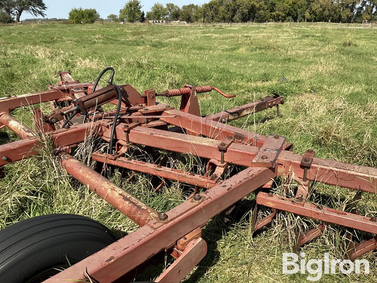 massey-ferguson-620-image-20