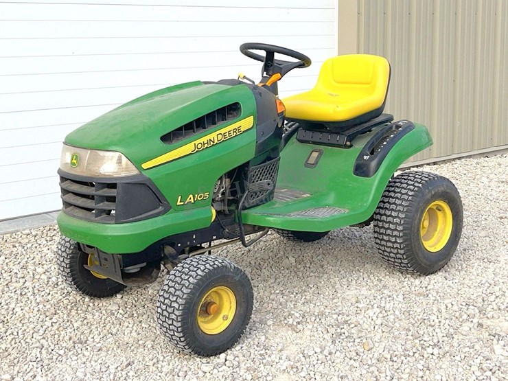 john-deere-la105-image-2
