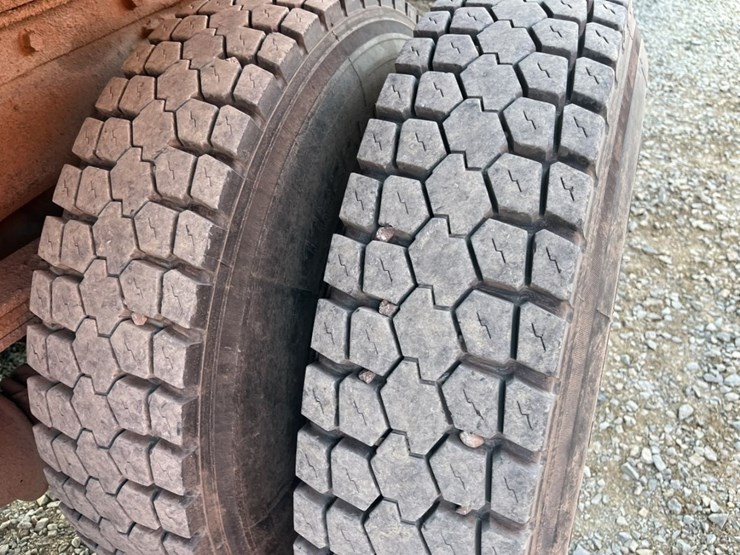 #5001-•-1988-freightliner-mb80-tandem-axle-dump-truck-image-72