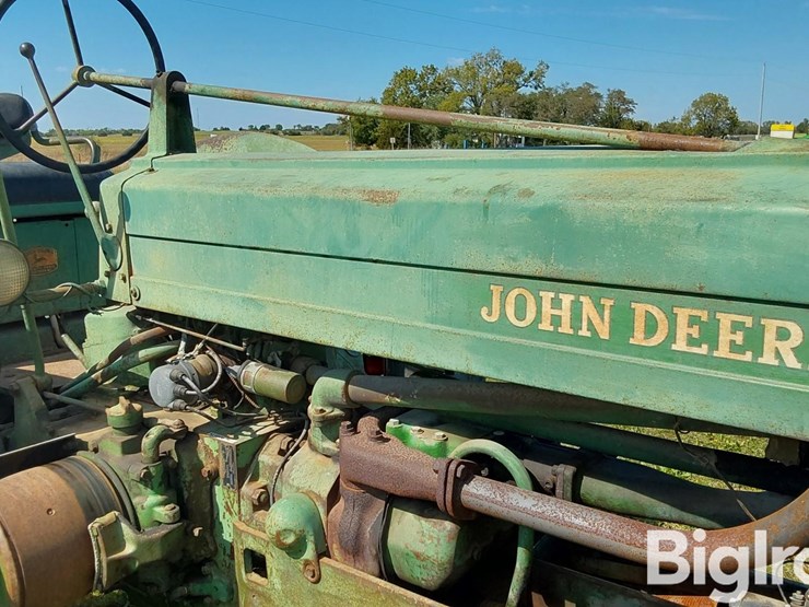 1955-john-deere-50-image-10