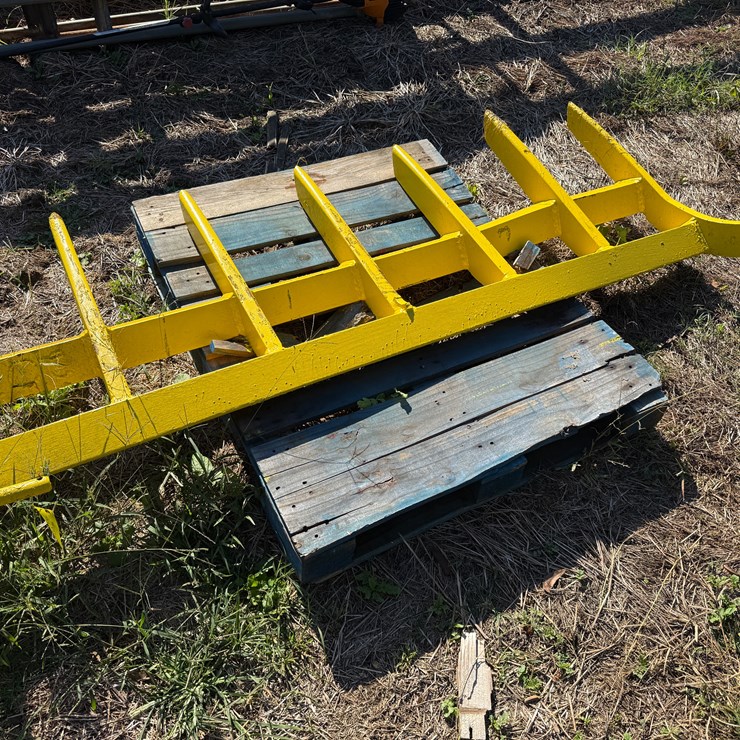 #45 • #1000 • 7 Foot Caterpillar Bulldozer Rake