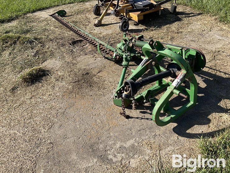 john-deere-350-image-1