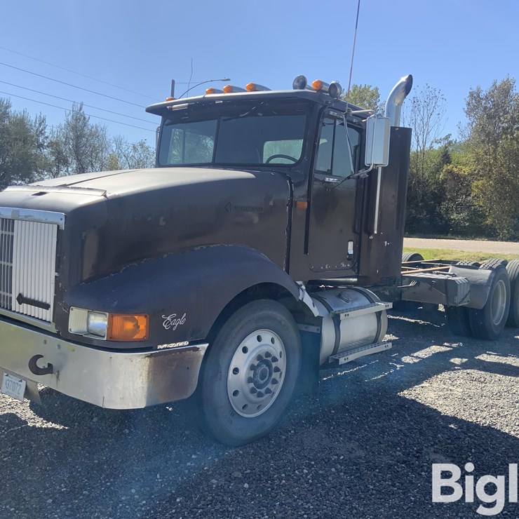 1993 INTERNATIONAL 9400 EAGLE