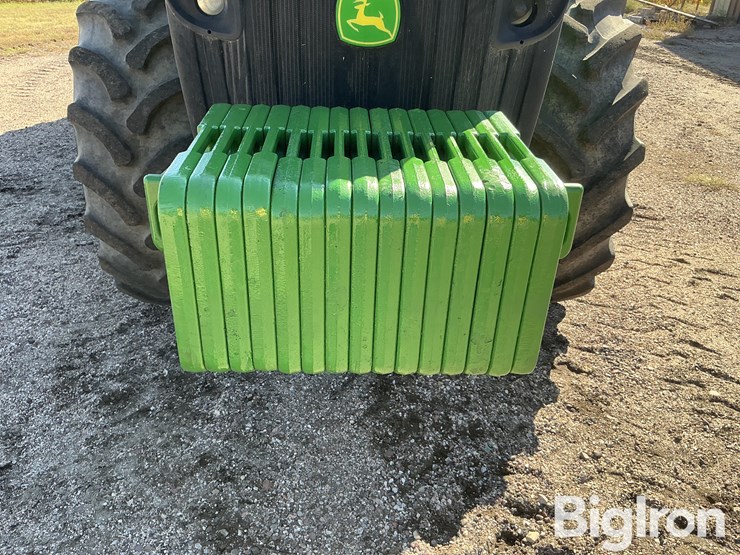 2011-john-deere-8235r-image-9