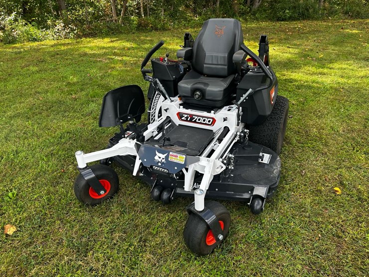 #144-•-2024-bobcat-zt7000-mower-image-1