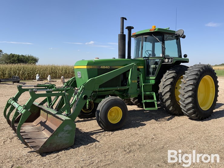 1979-john-deere-4840-image-1