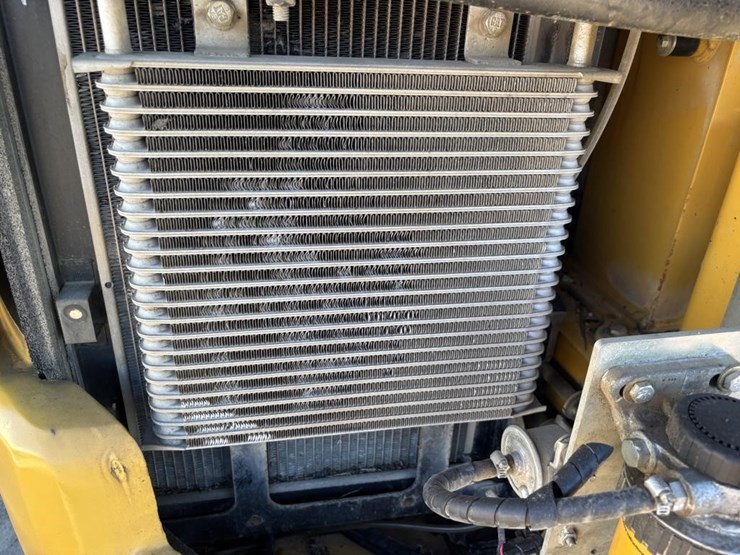 caterpillar-303.5e2-cr-image-38