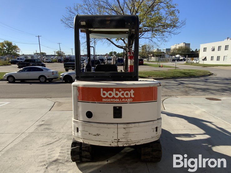 2000-bobcat-325-image-6