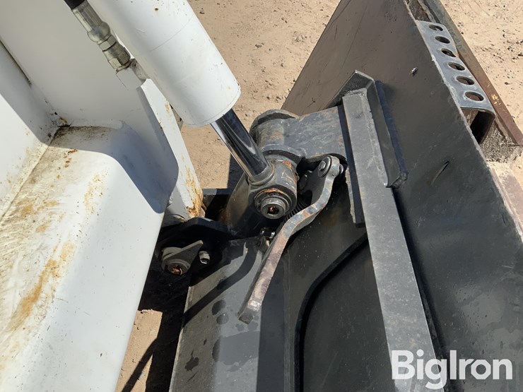 1992-bobcat-943-image-13